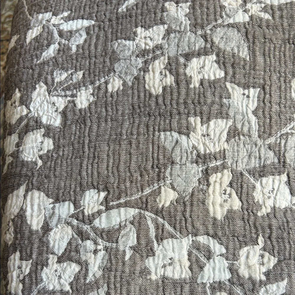 Earth Brown Taupe Floral Quilt Bedspread Dark Taupe Ecru Cream Loom Weave QUEEN